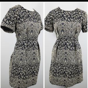 H&M Womens Short Sleeve Floral Jacquard Sheath Dress
Sz 6 Black and Blue
